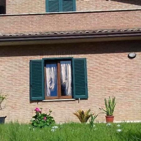 Appartamento Mediano In Villetta 3 Livelli - Perugia, Olmo Costa D'Argento Exterior foto